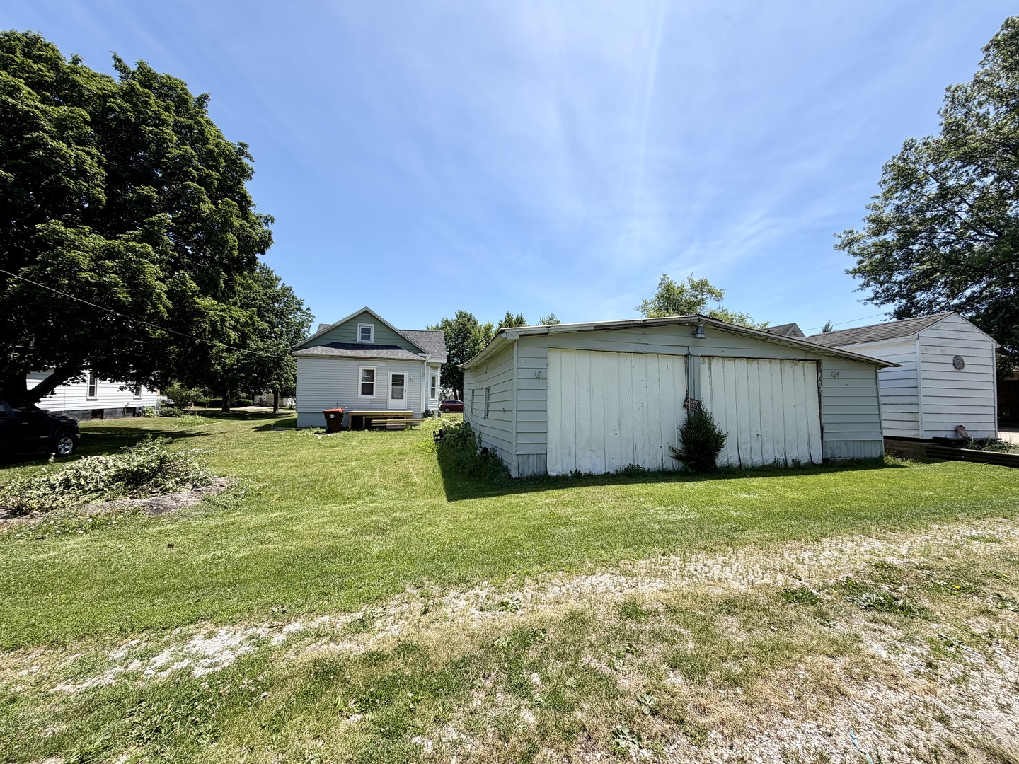 38 Maple Street Property Photo 21