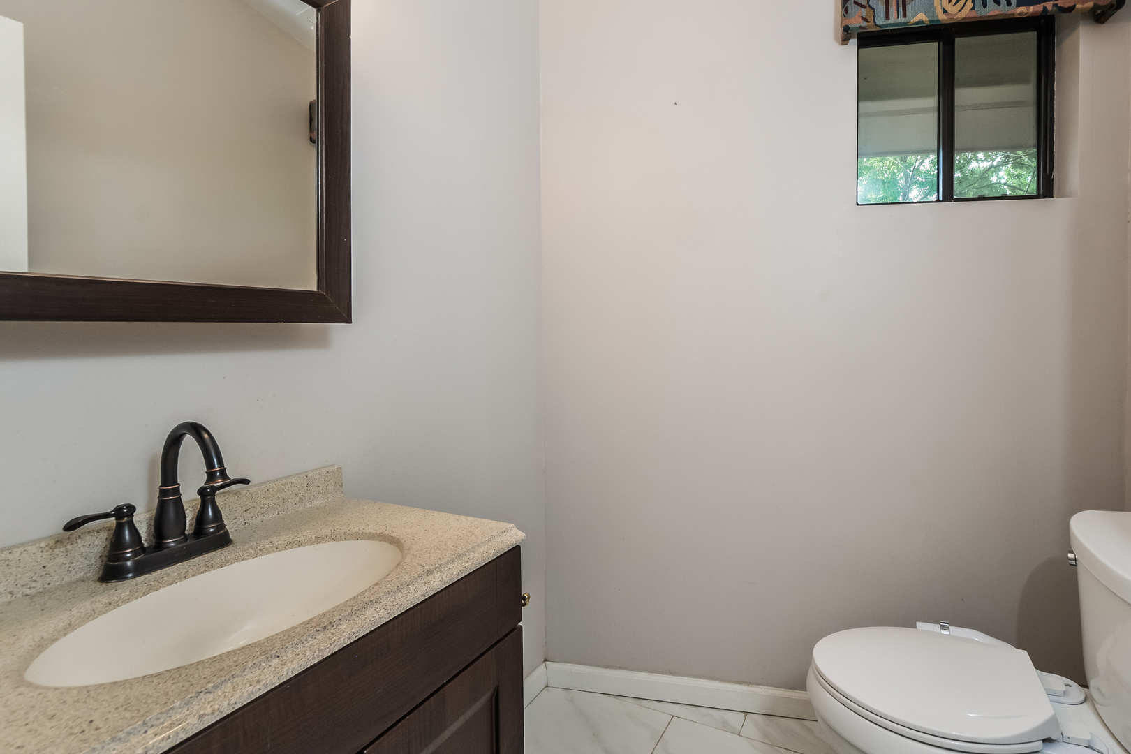 526 Towne Court Property Photo 15