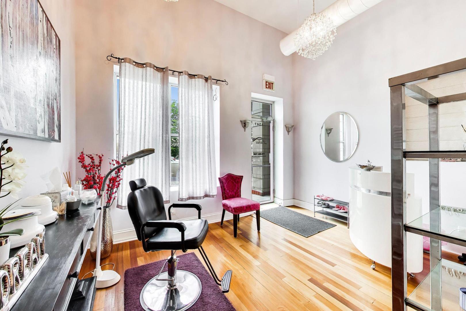 1345 N Ashland Avenue Cn Property Photo 6