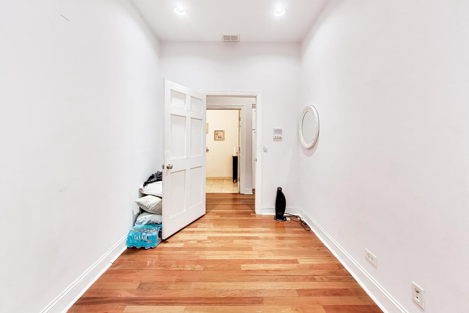 1345 N Ashland Avenue Cn Property Photo 15