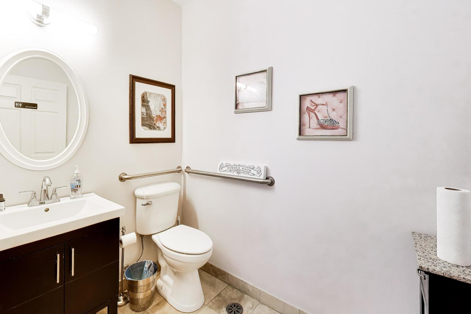 1345 N Ashland Avenue Cn Property Photo 17