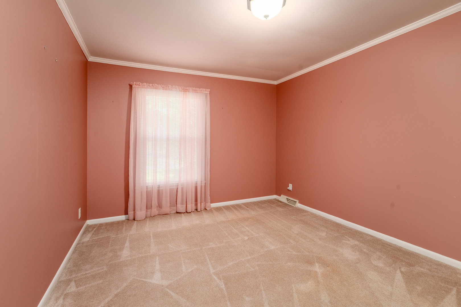 105 Woodlake Lane Property Photo 33