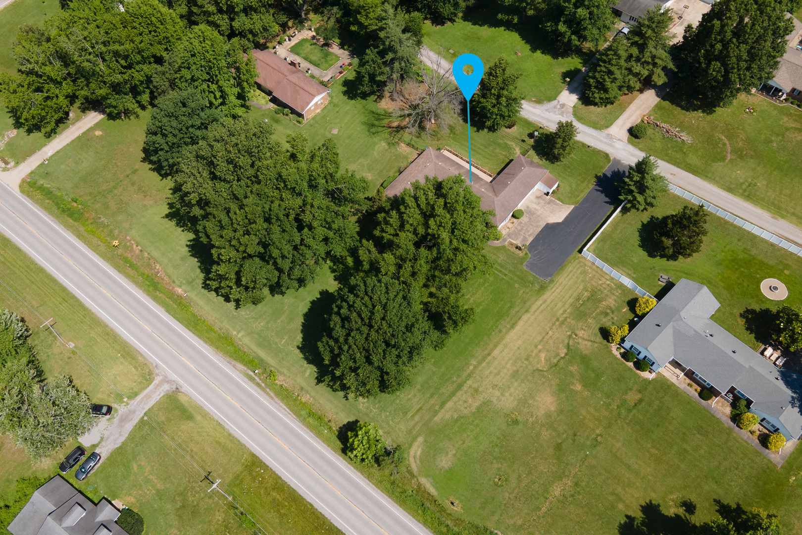 105 Woodlake Lane Property Photo 49