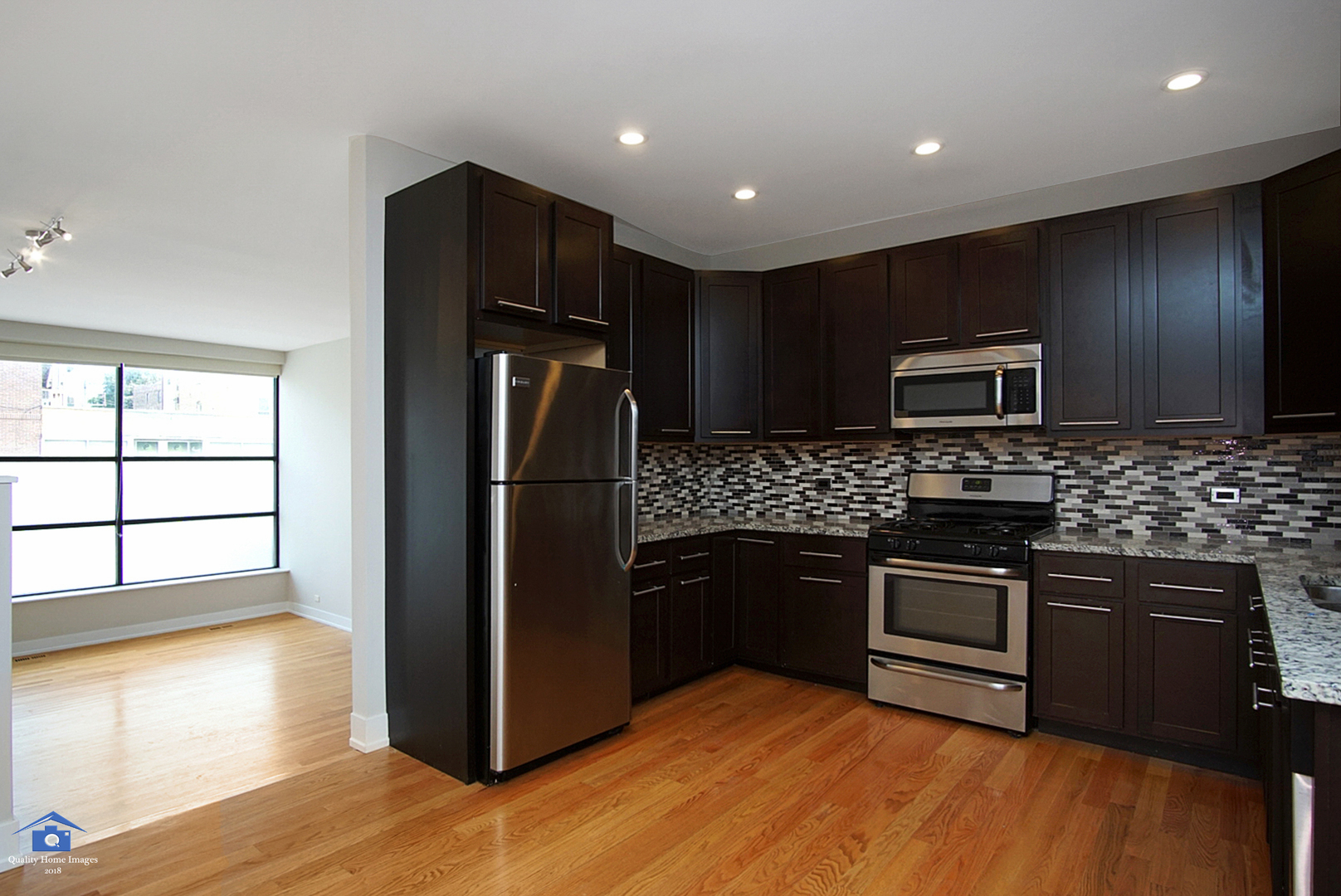 2756 N Ashland Avenue 1n Property Photo 5