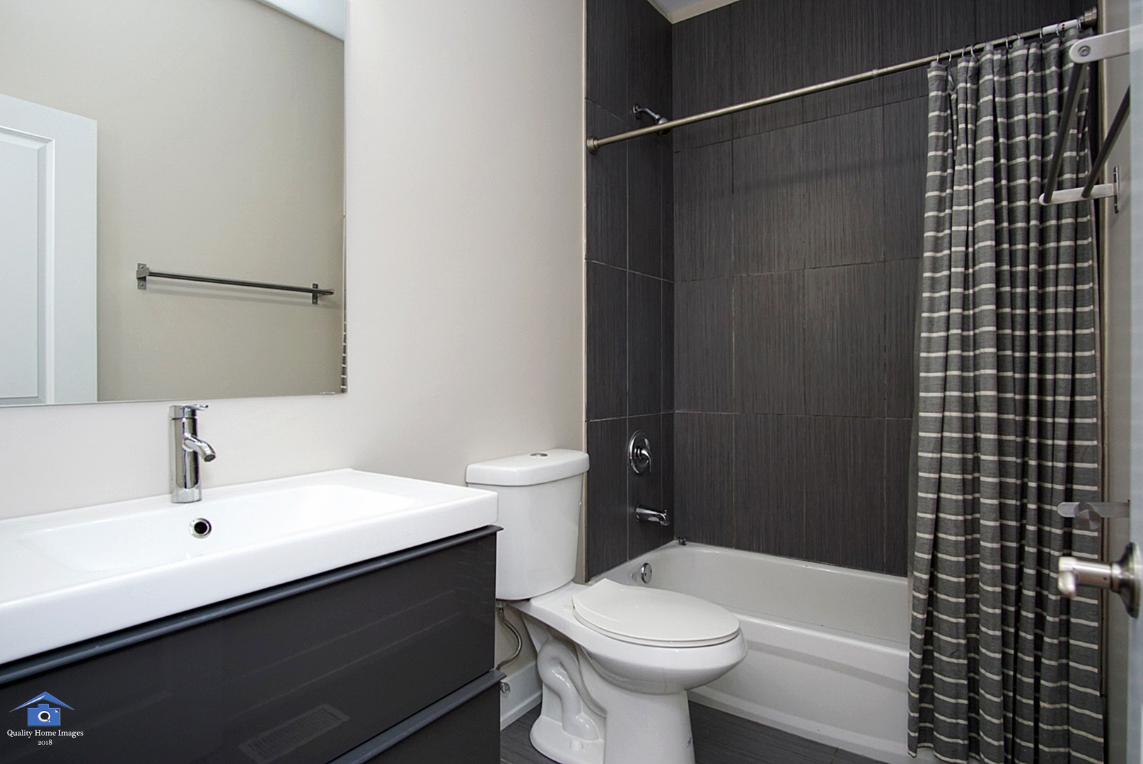 2756 N Ashland Avenue 1n Property Photo 9