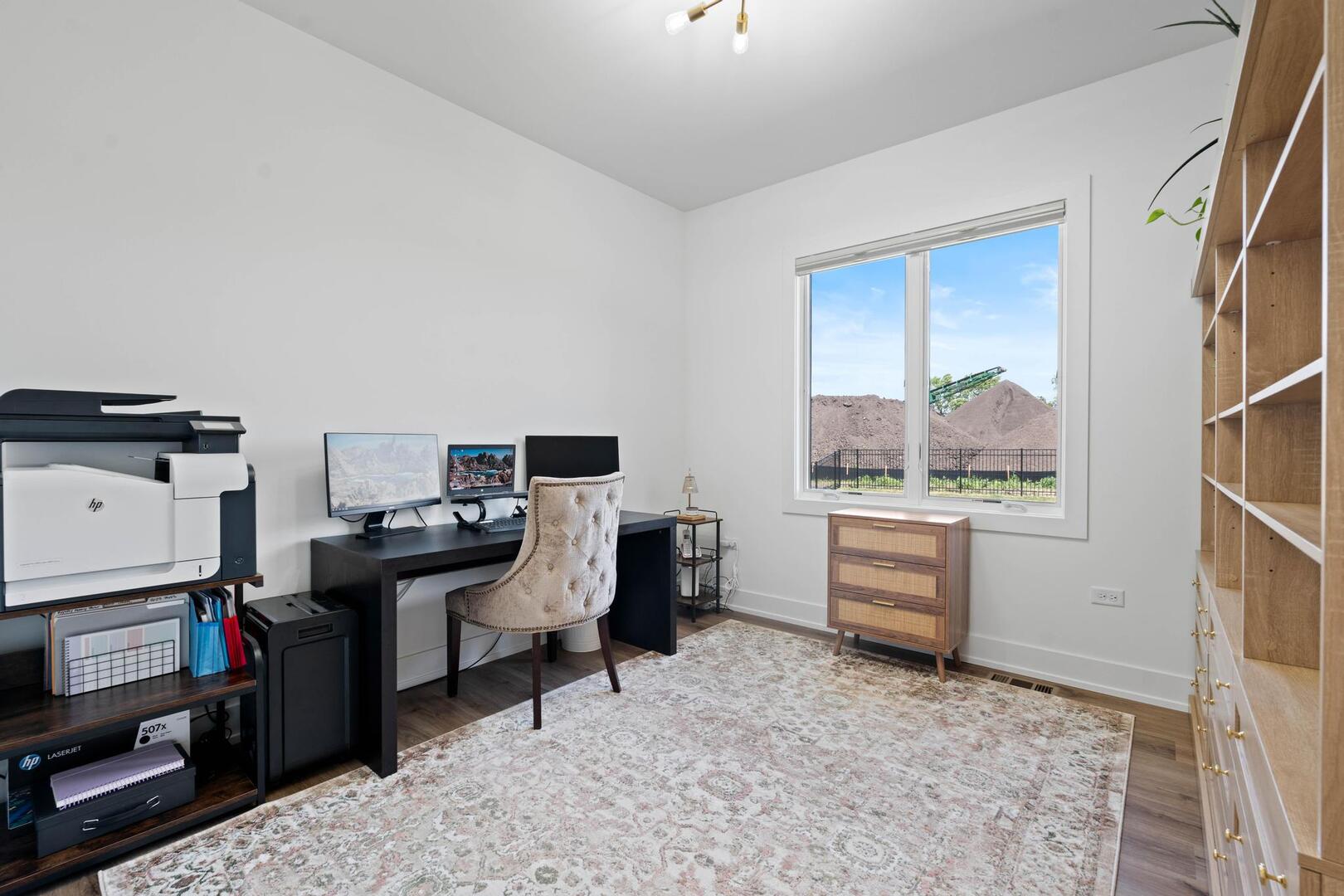 1091 Kinley Drive Property Photo 11