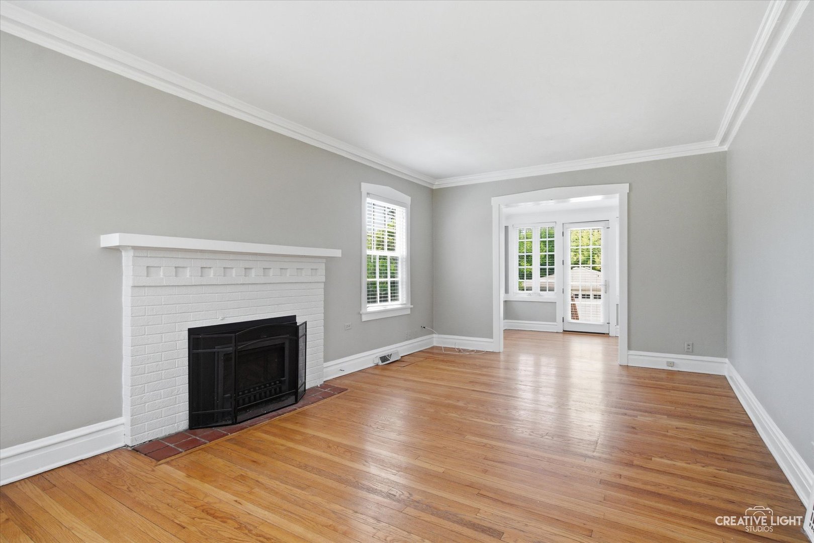718 S Naperville Road Property Photo 4