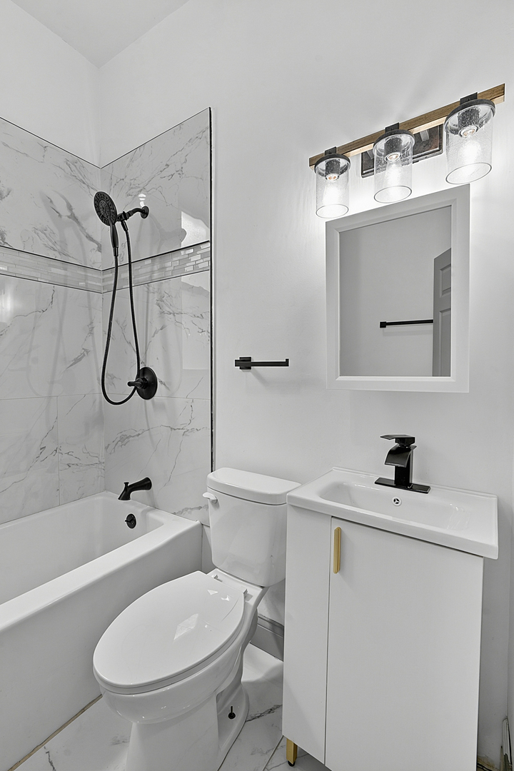 6602 S Marquette Road Property Photo 8