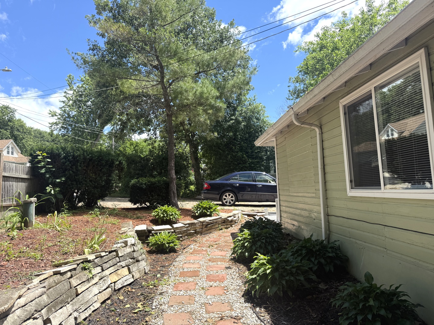 24741 W Passavant Avenue Property Photo 3
