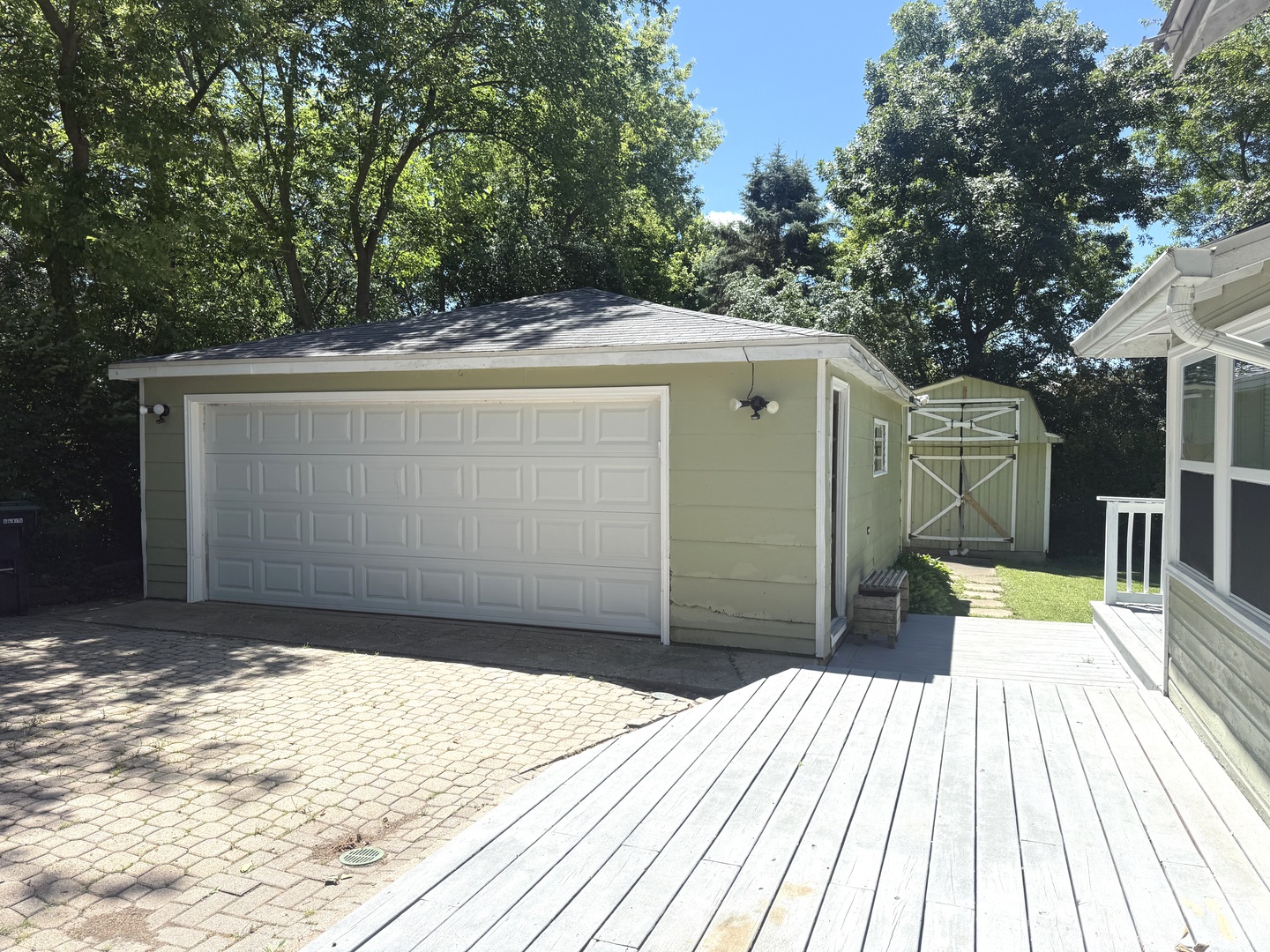 24741 W Passavant Avenue Property Photo 23