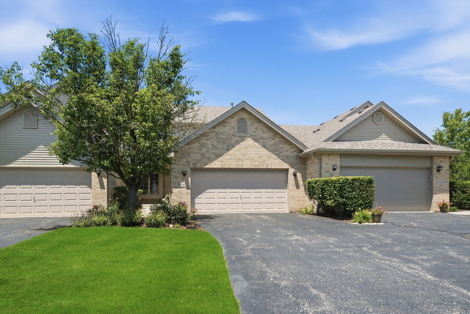11934 Sterling Drive Property Photo 1