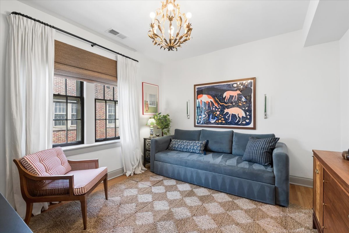 1118 Washington Boulevard 3a Property Photo 17