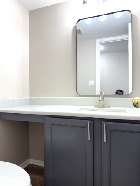 1530 E Chivalry Court Property Photo 8