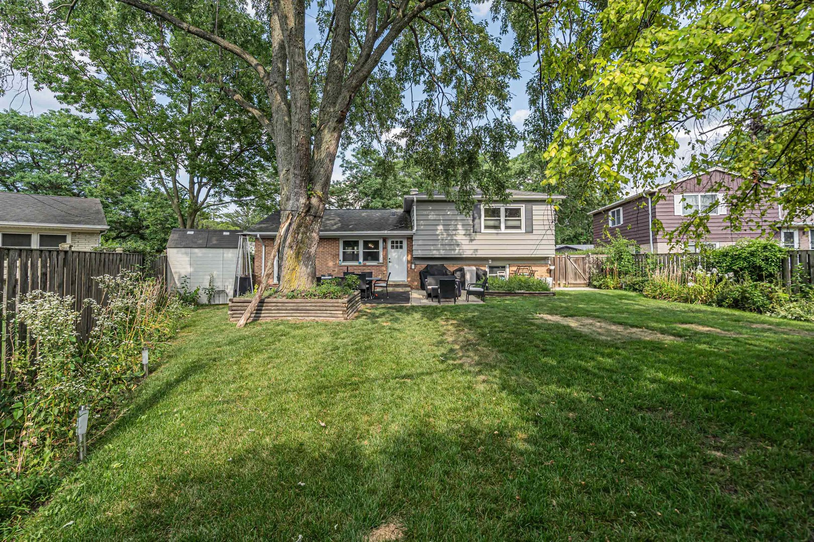 1806 N Park Drive Property Photo 22