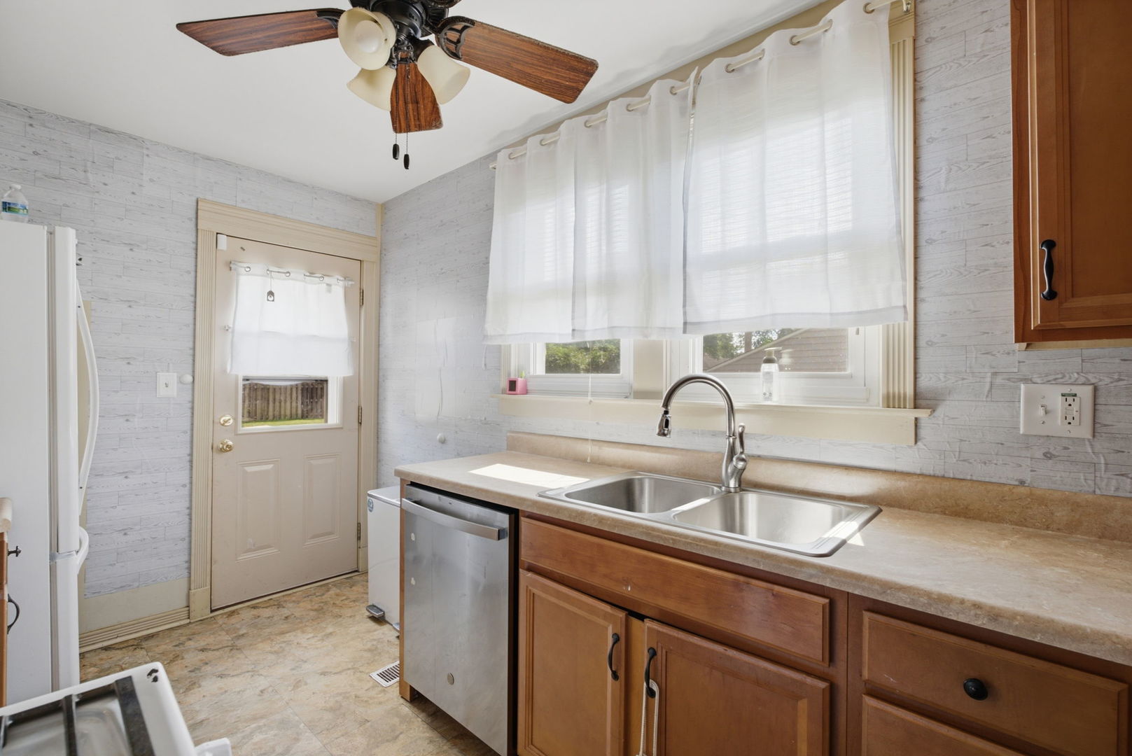 2902 Fair Avenue Property Photo 12