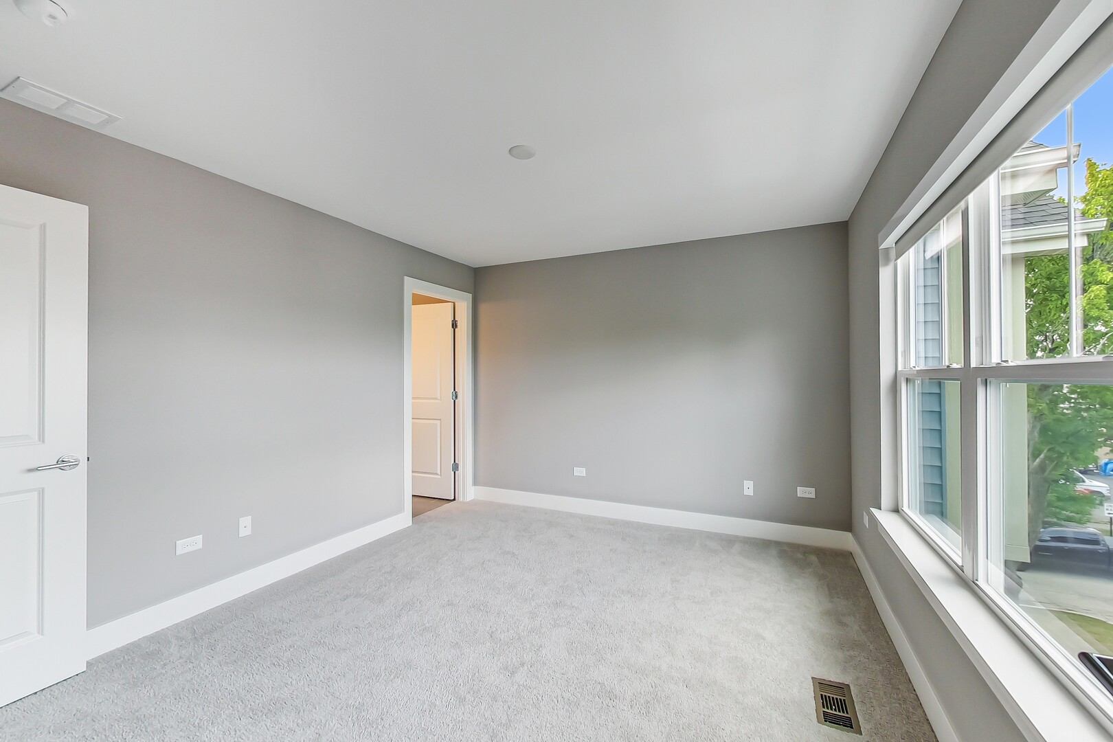 20 Webster Avenue C Property Photo 13