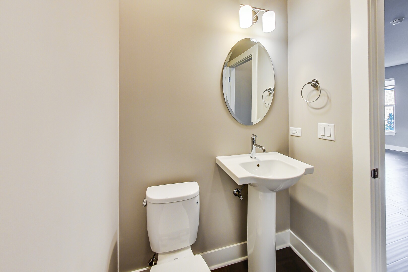 20 Webster Avenue C Property Photo 23