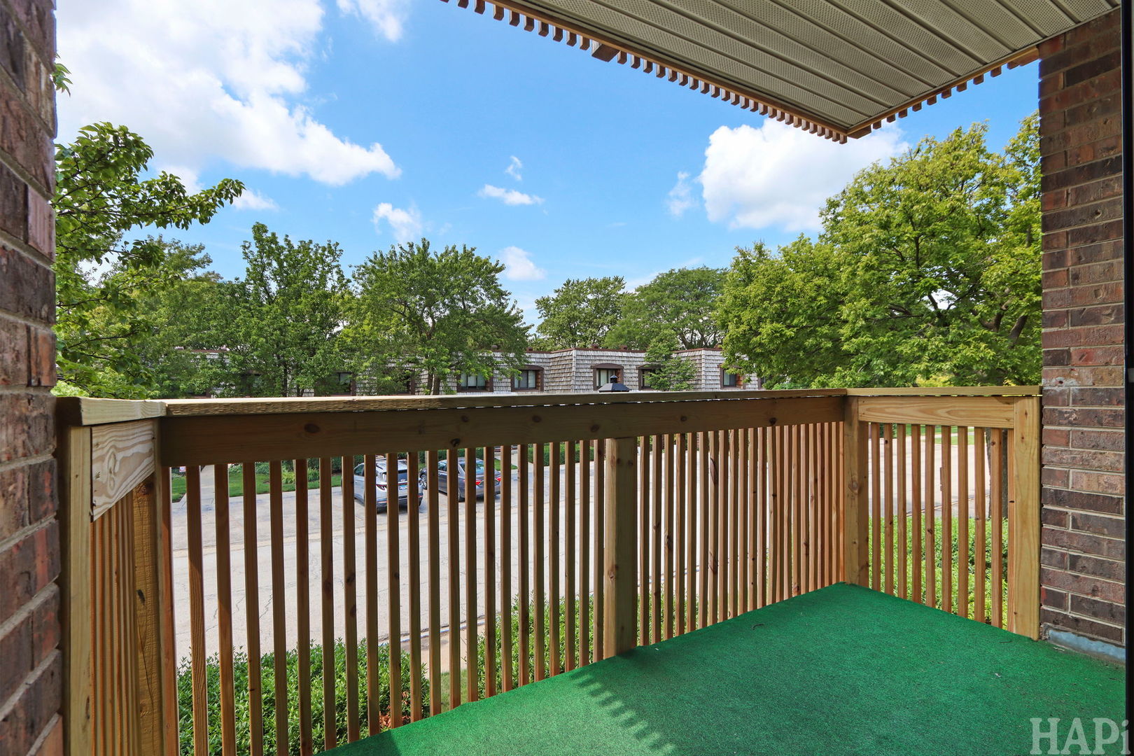 925 Springhill Drive 202 Property Photo 11