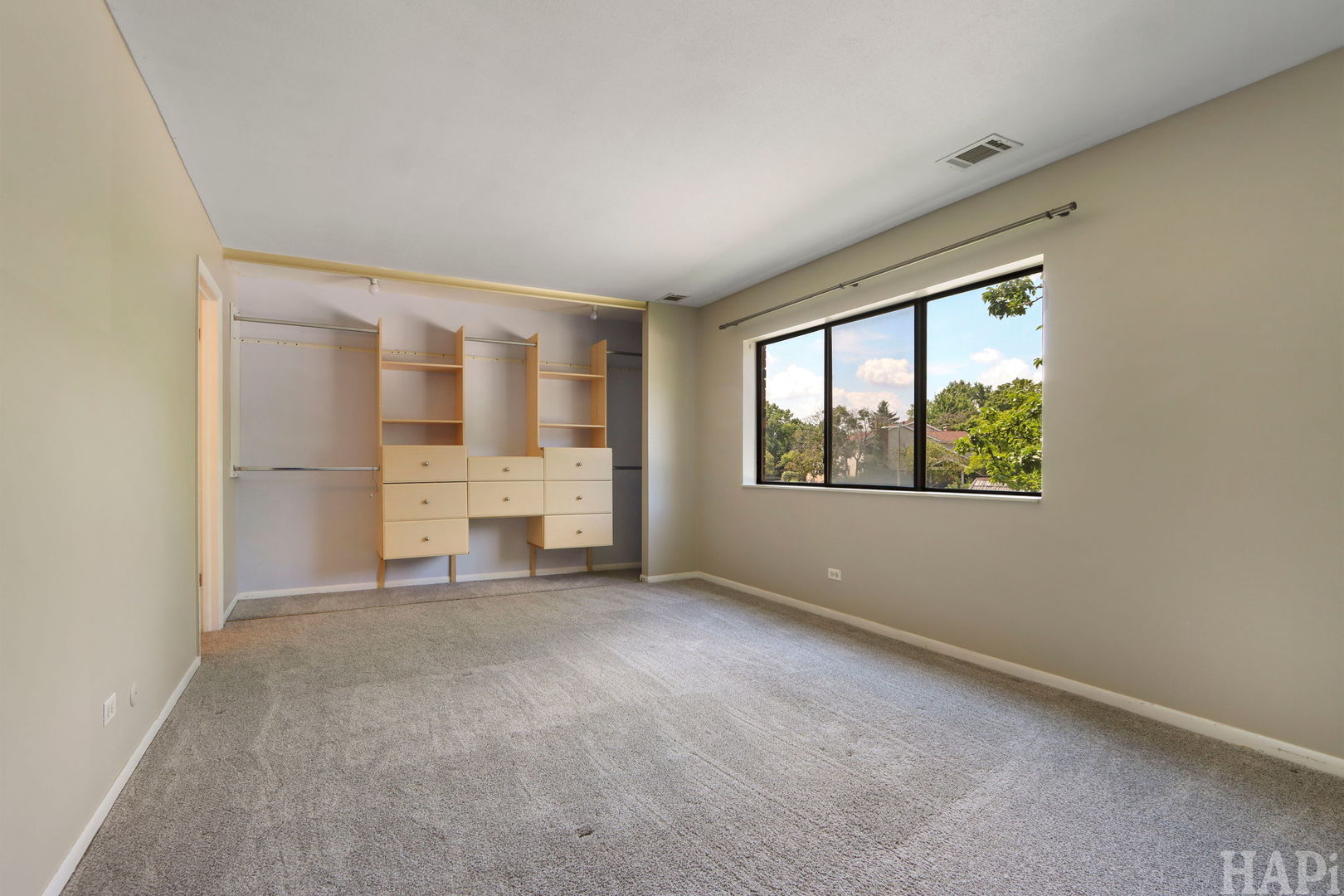 925 Springhill Drive 202 Property Photo 12