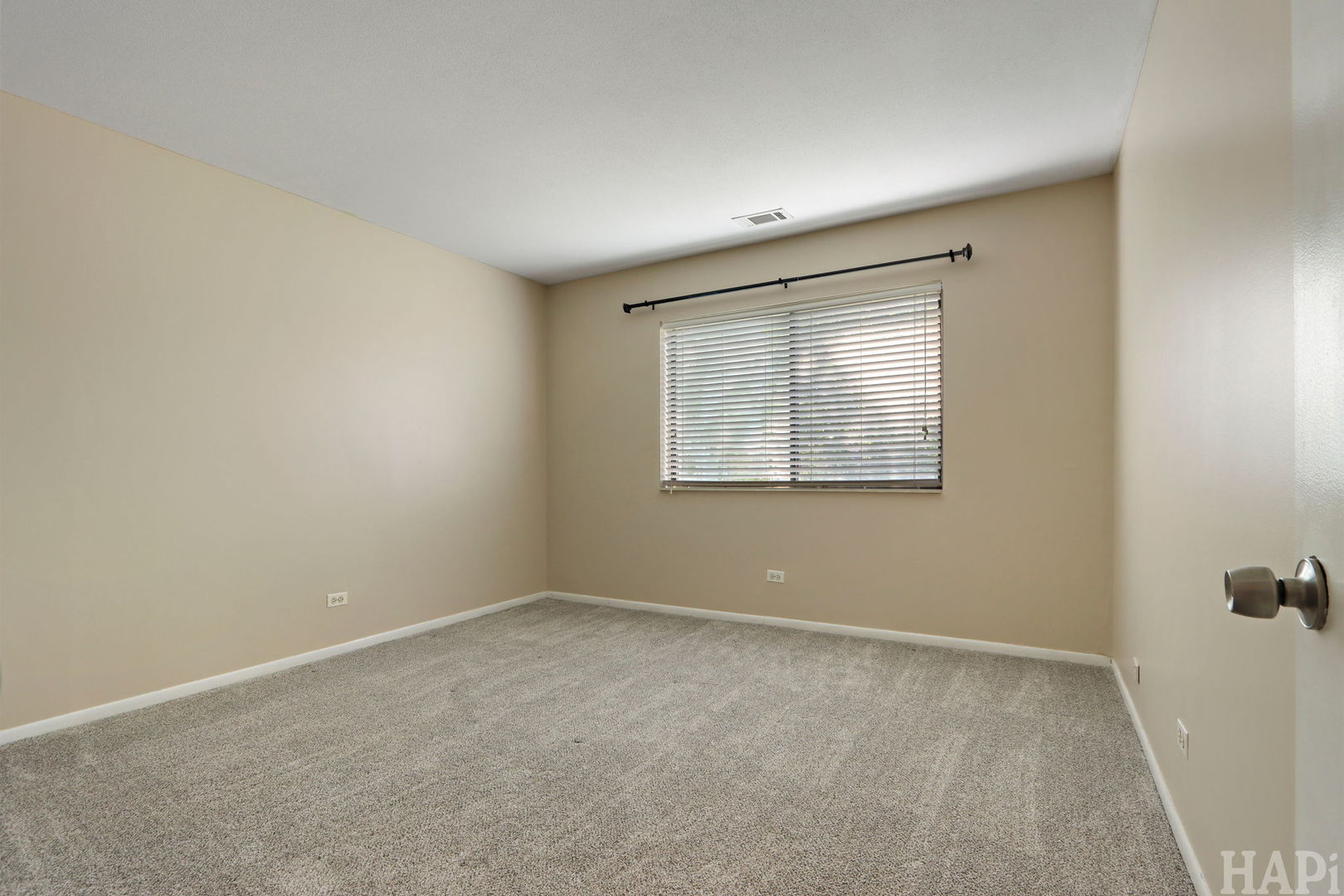 925 Springhill Drive 202 Property Photo 14