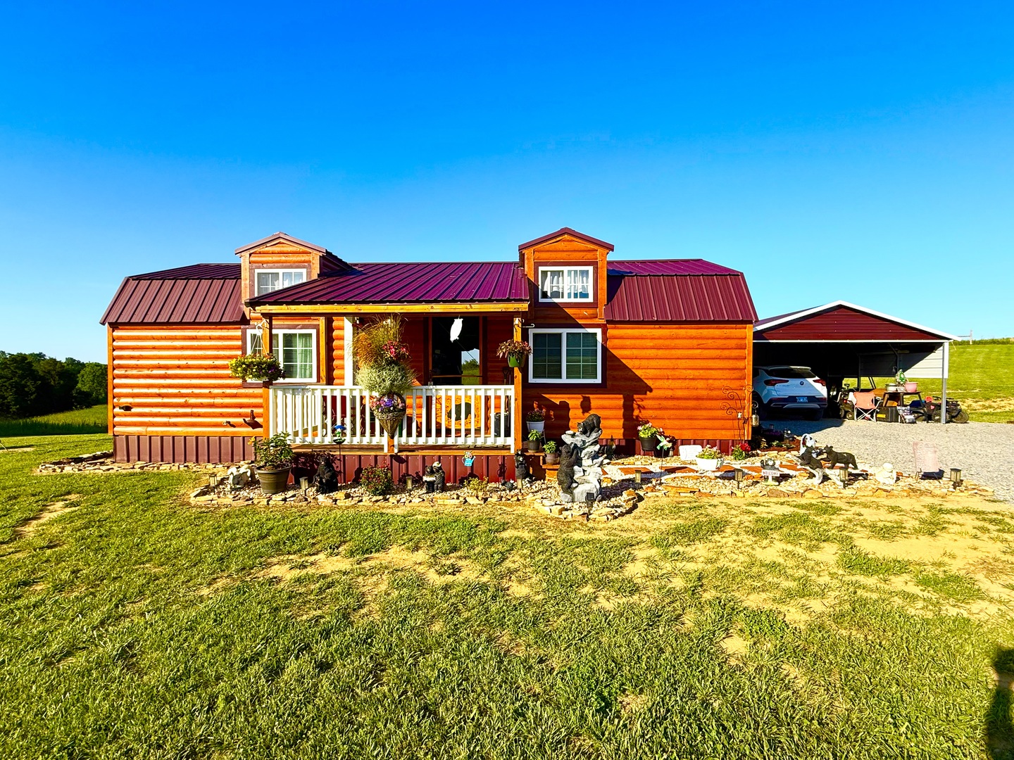 3495 Friendship Loop Property Photo 1