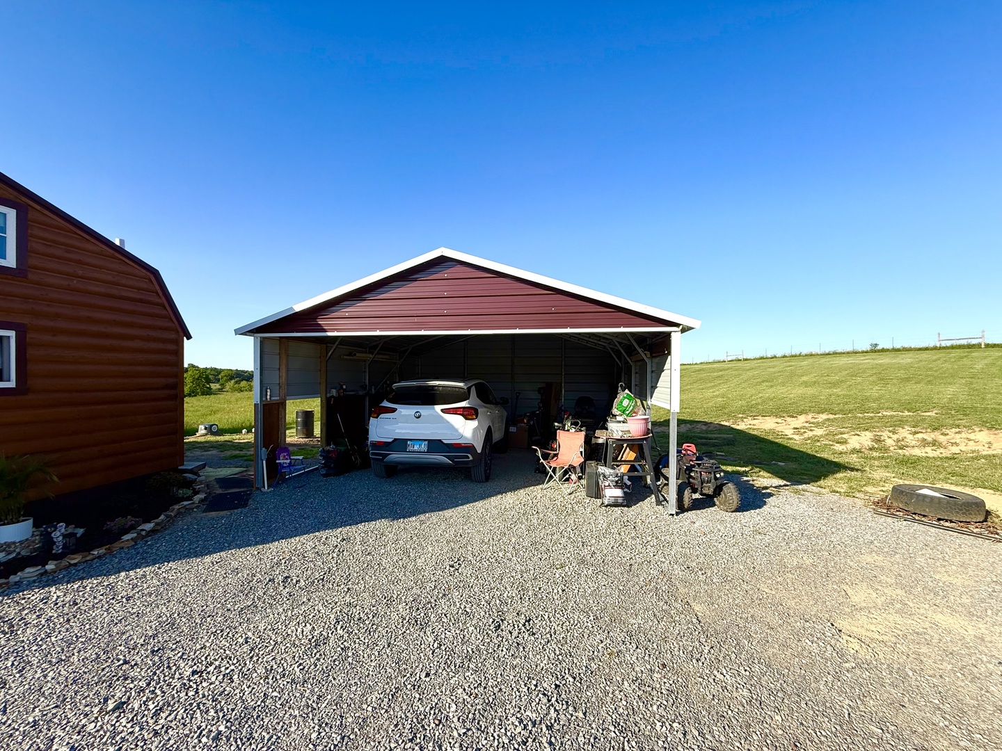 3495 Friendship Loop Property Photo 4