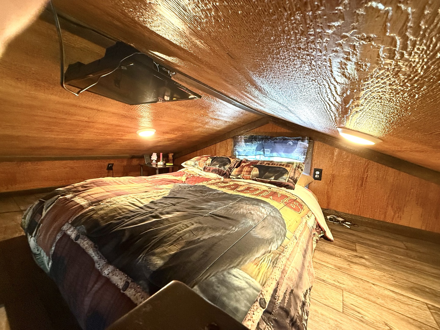 3495 Friendship Loop Property Photo 14