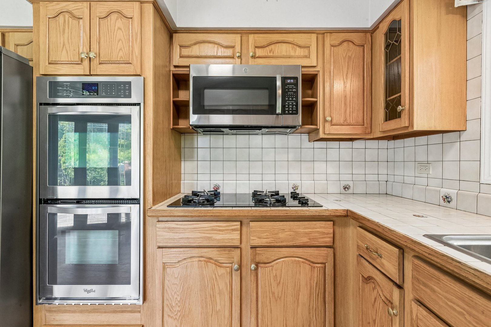 3051 N Huntington Drive Property Photo 13