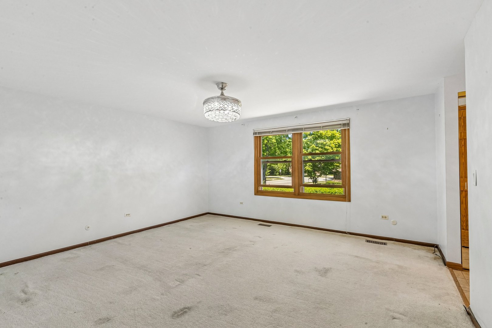 3051 N Huntington Drive Property Photo 20