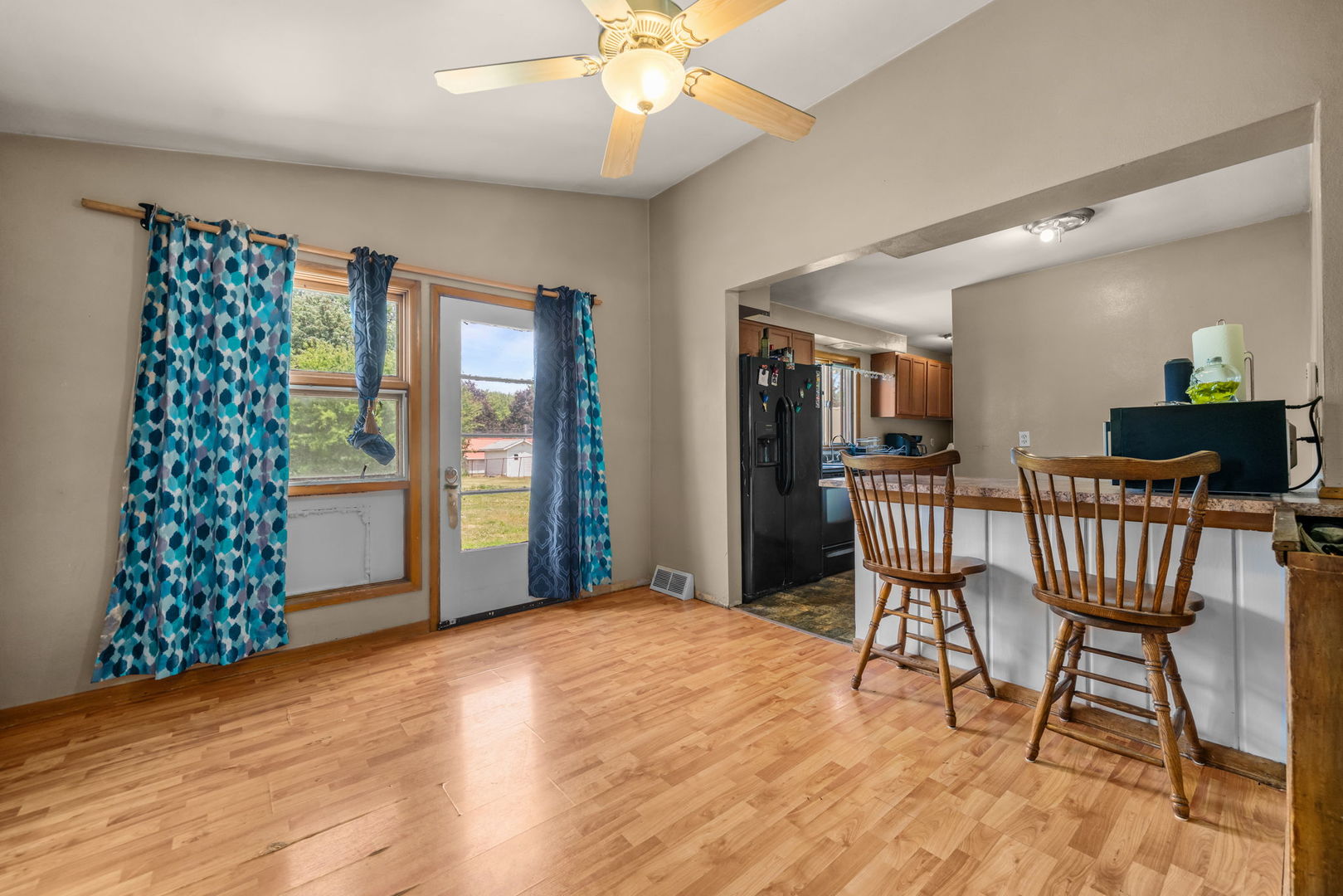 7125 Toms Road Property Photo 9
