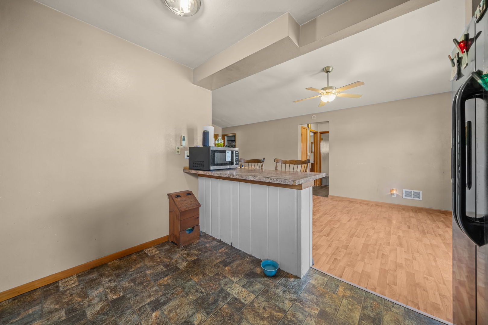 7125 Toms Road Property Photo 12