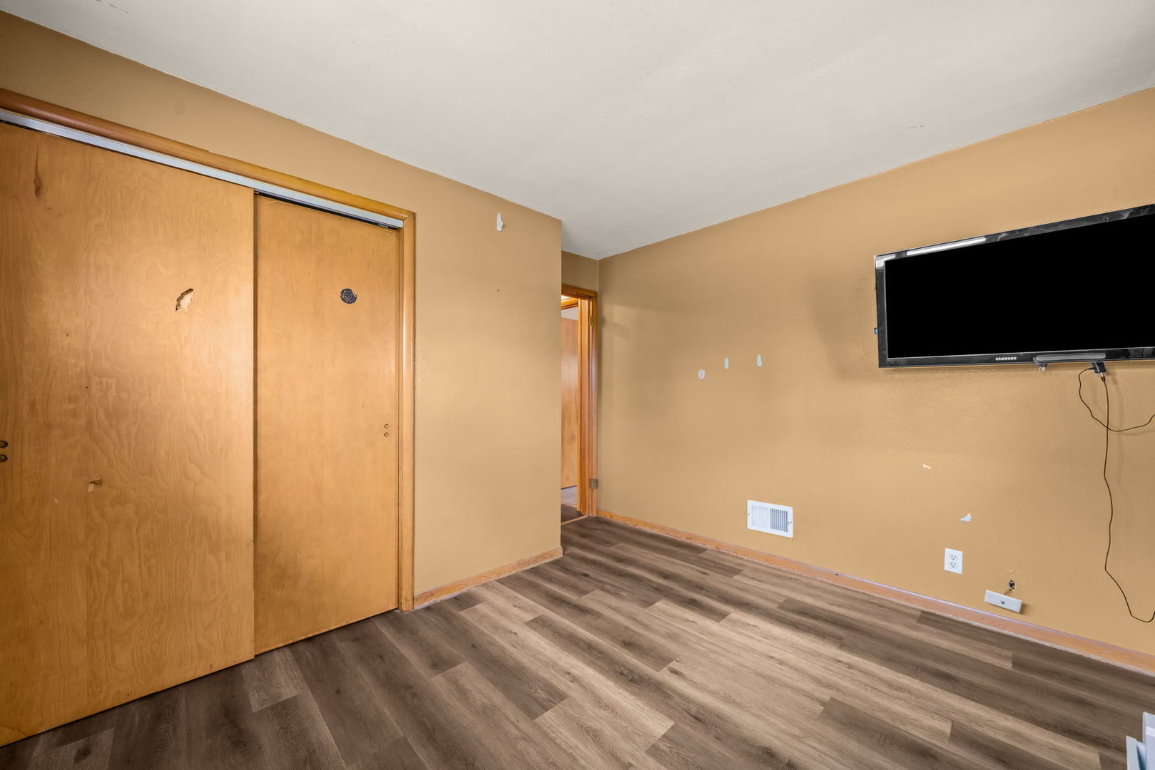 7125 Toms Road Property Photo 19