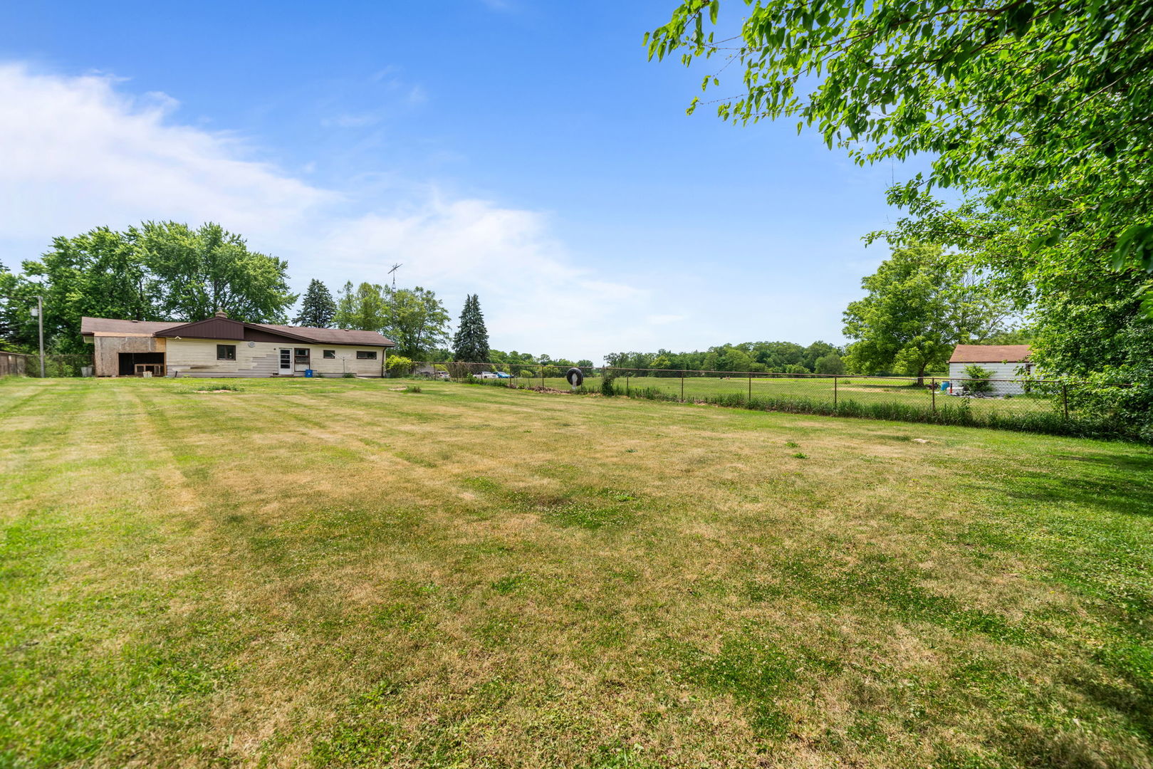 7125 Toms Road Property Photo 23