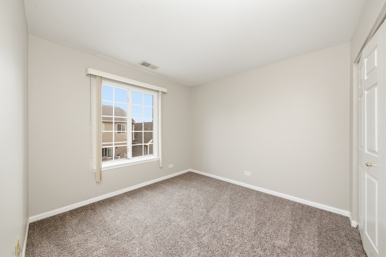 2264 Daybreak Drive Property Photo 15