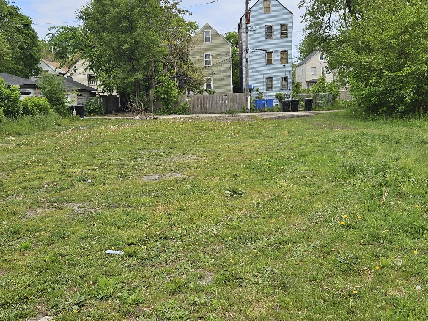 5323 S Wolcott Avenue Property Photo 1