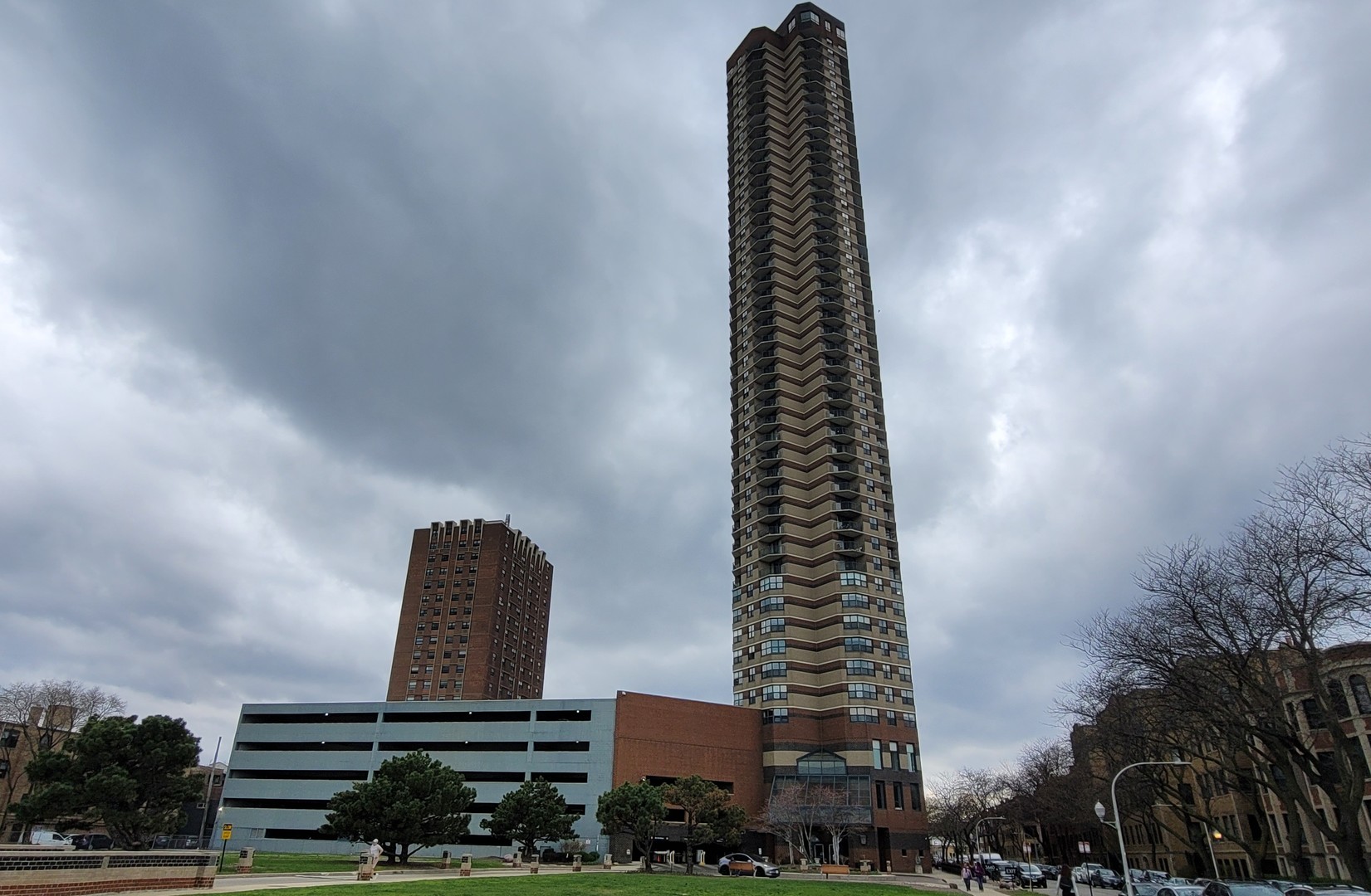 3660 N Lake Shore Drive 4713 Property Photo 1