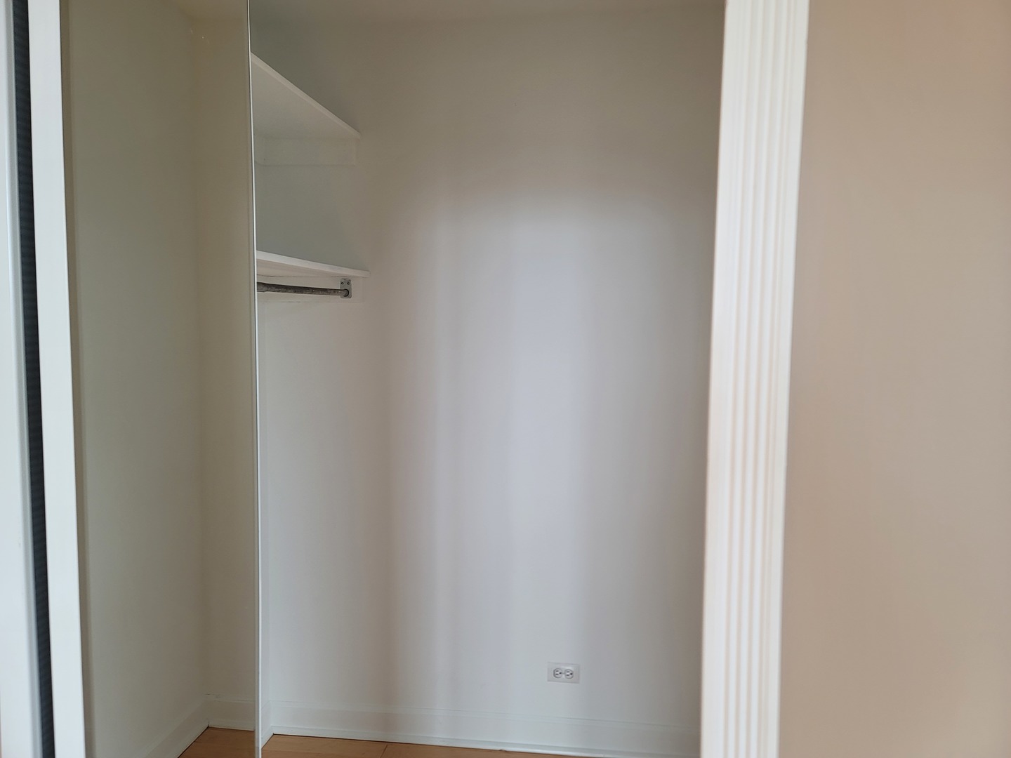 3660 N Lake Shore Drive 4713 Property Photo 18