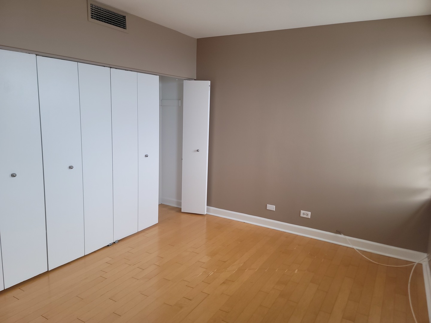 3660 N Lake Shore Drive 4713 Property Photo 21