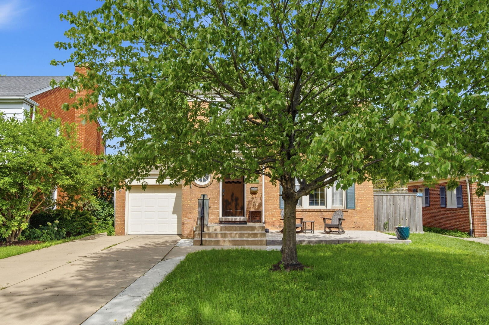 509 S Brainard Avenue Property Photo 3