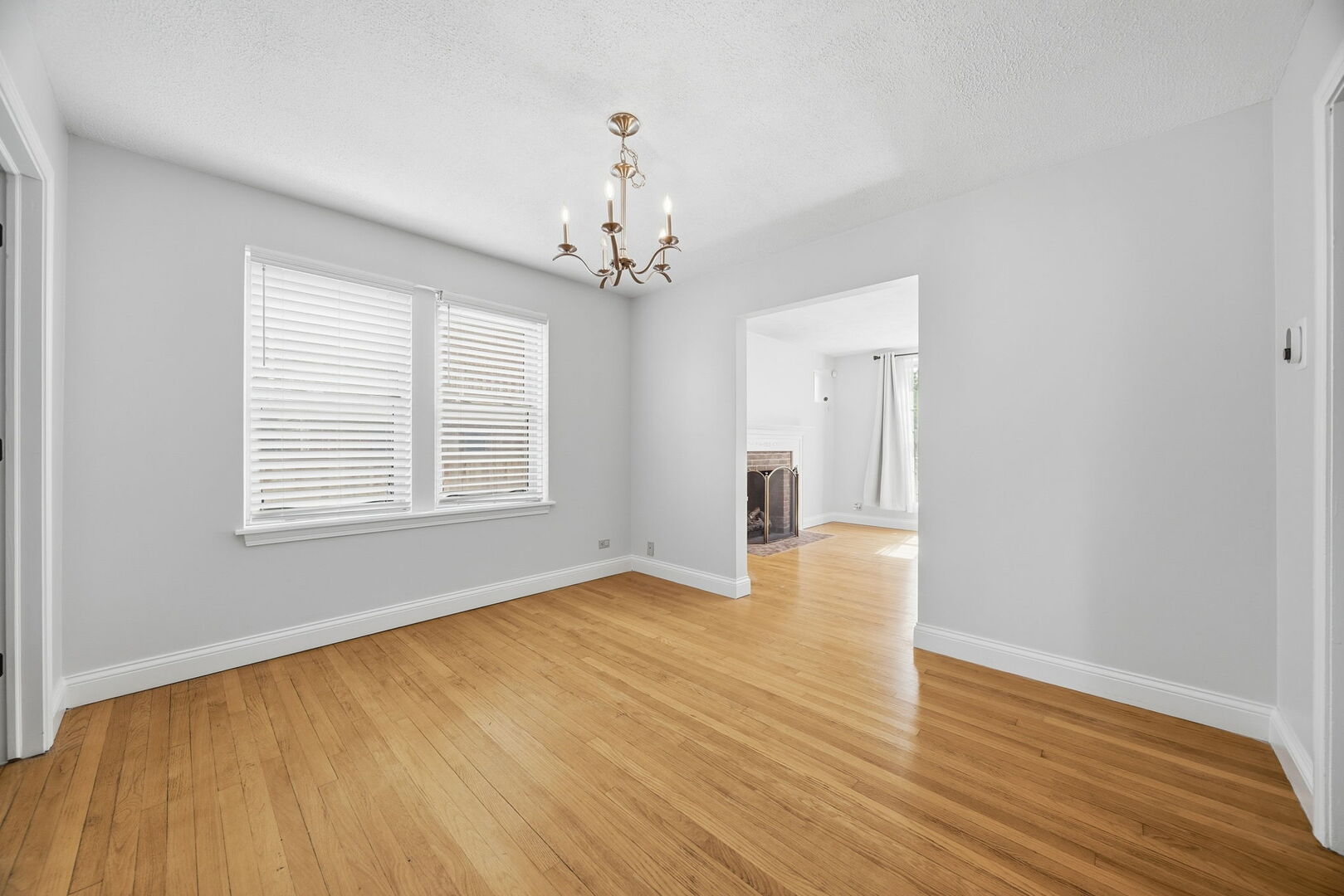 509 S Brainard Avenue Property Photo 14