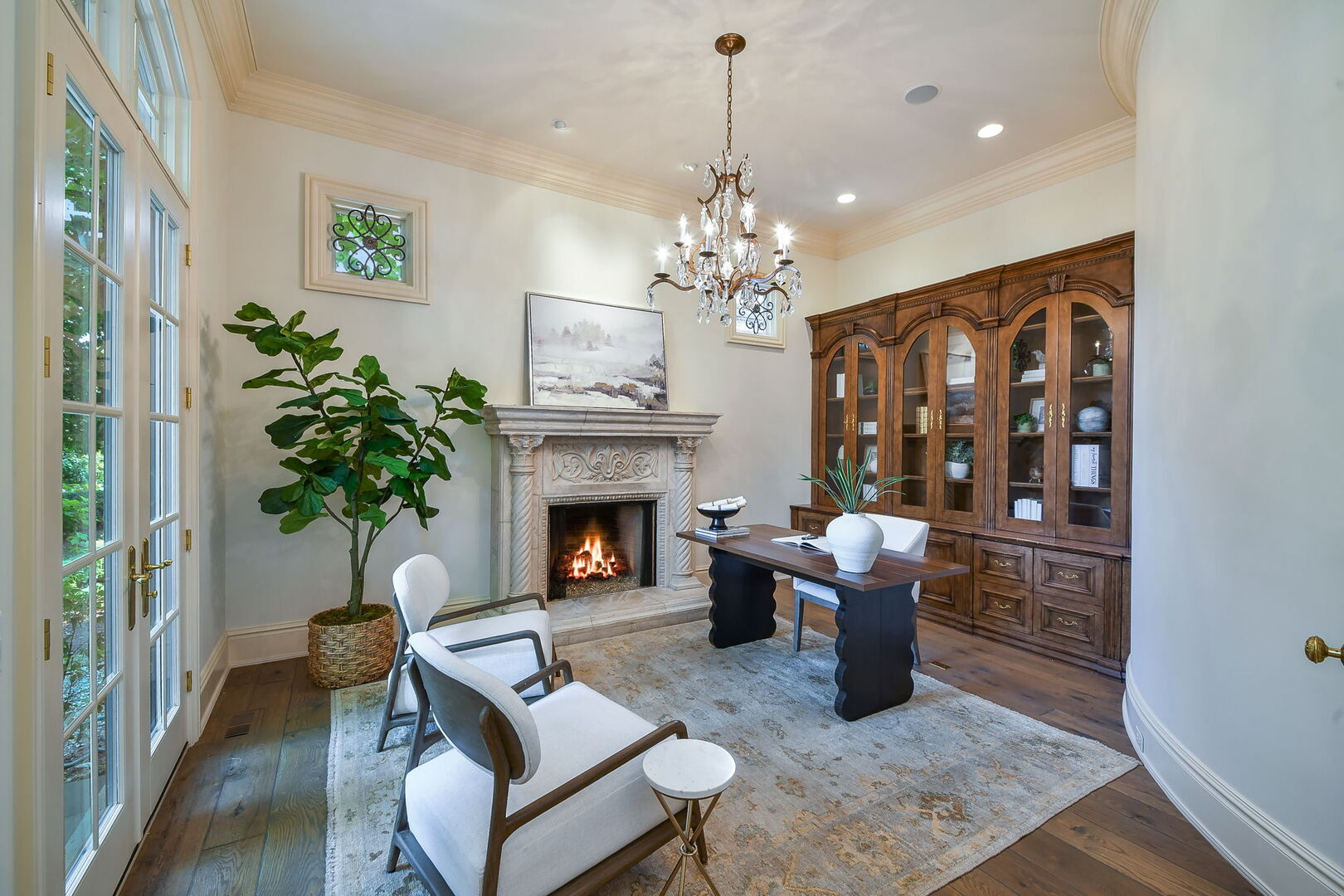 887 Crescent Boulevard Property Photo 16