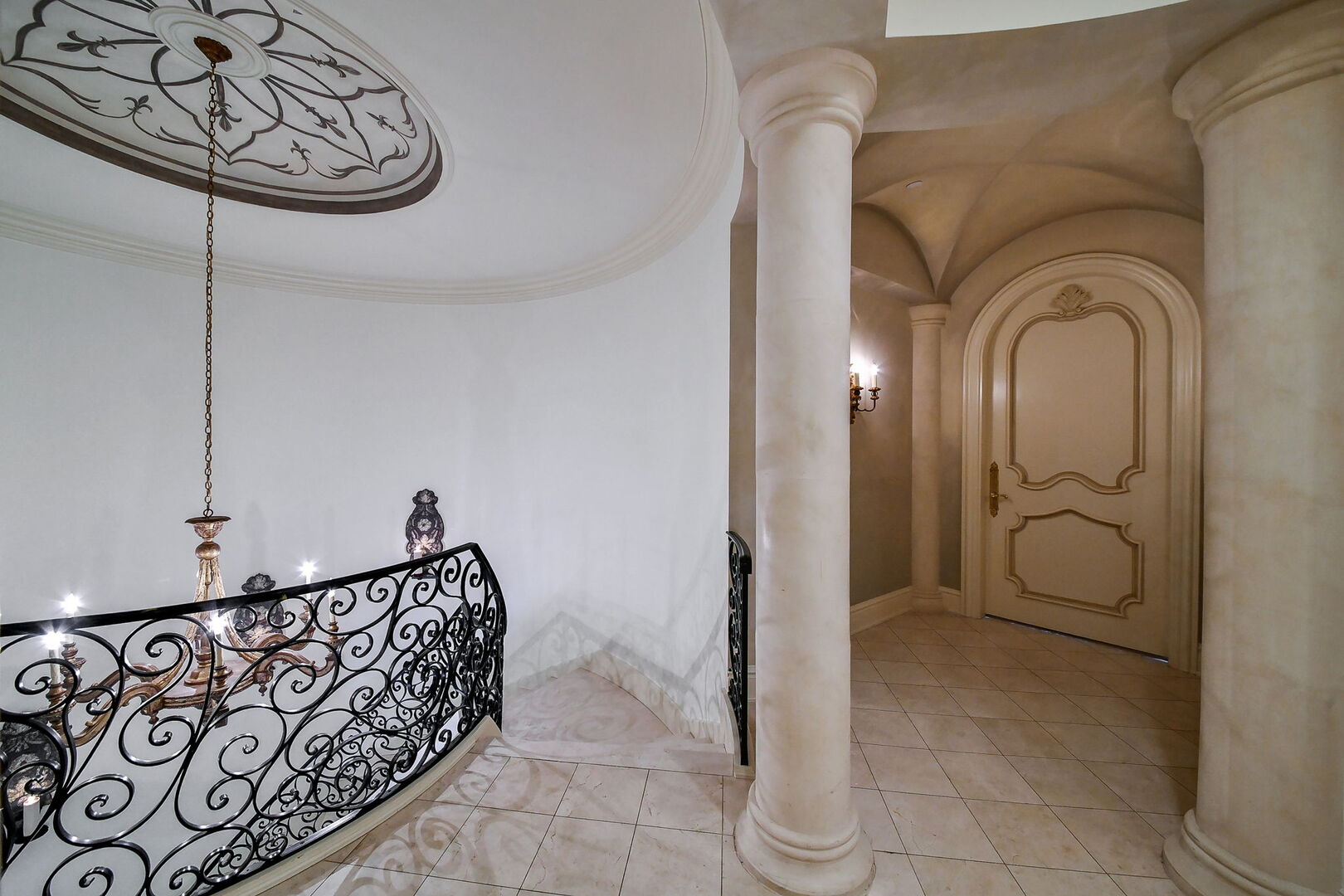 887 Crescent Boulevard Property Photo 38
