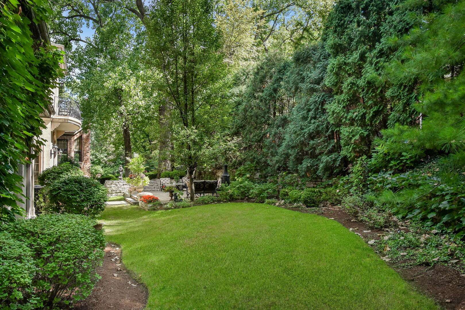 887 Crescent Boulevard Property Photo 69
