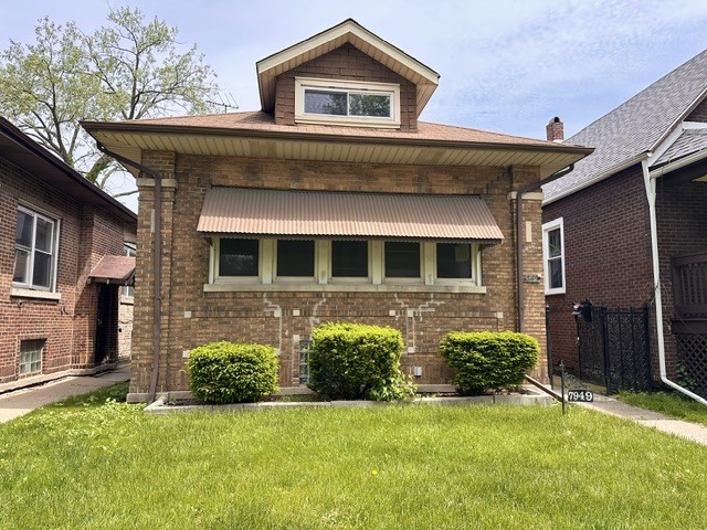 7949 S Manistee Avenue Property Photo 1