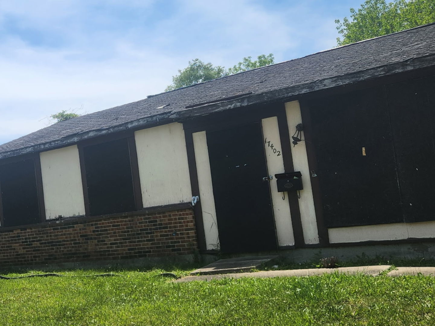 17402 Appletree Drive Property Photo 1