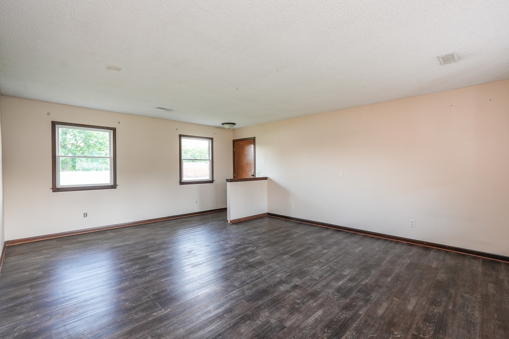 360 Dolly Drive Property Photo 2
