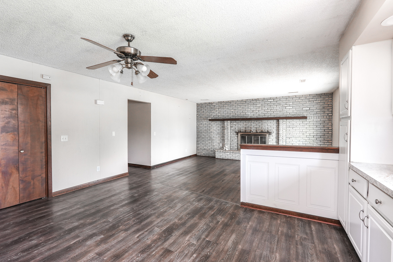 360 Dolly Drive Property Photo 7