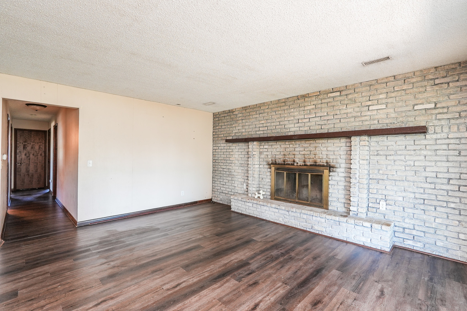 360 Dolly Drive Property Photo 13