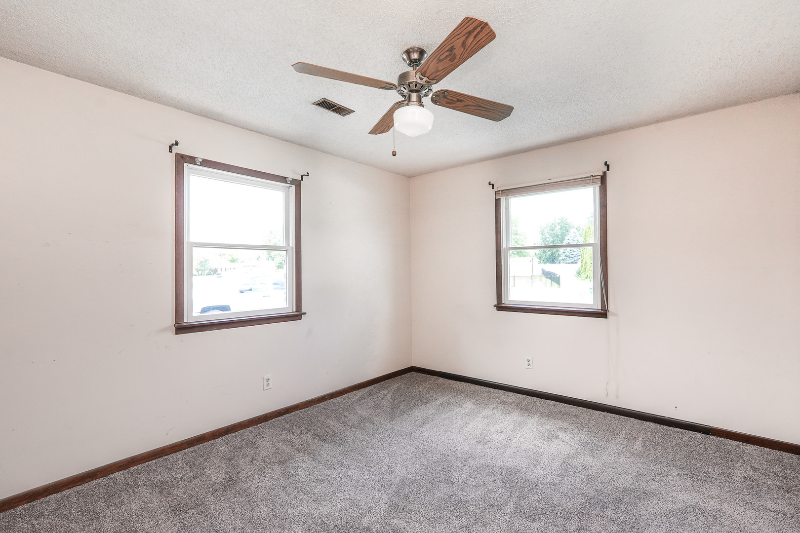360 Dolly Drive Property Photo 16