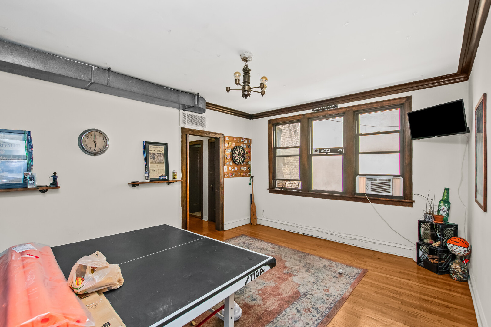 3248 N Lincoln Avenue Property Photo 7